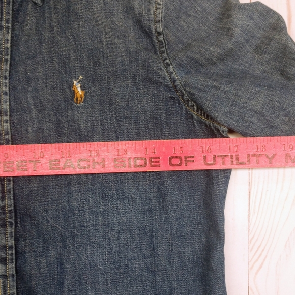 SOLD Ralph Lauren fitted denim shirt women's small - Picture 12 of 14